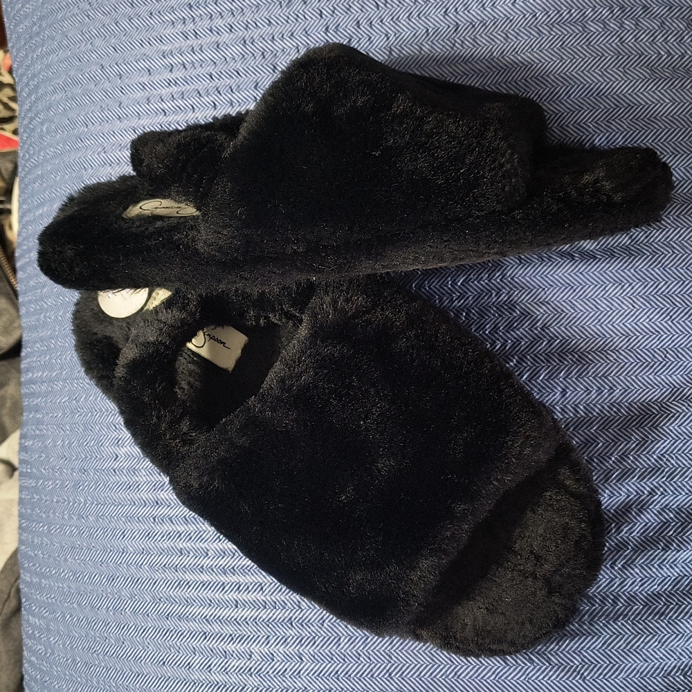 Jessica Simpson plush slingbacks